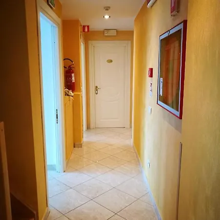 Hotel Ambasciata 3*
