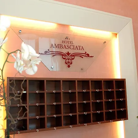 Ambasciata Hotel 3*