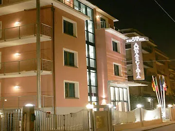 Hotel Ambasciata 3*