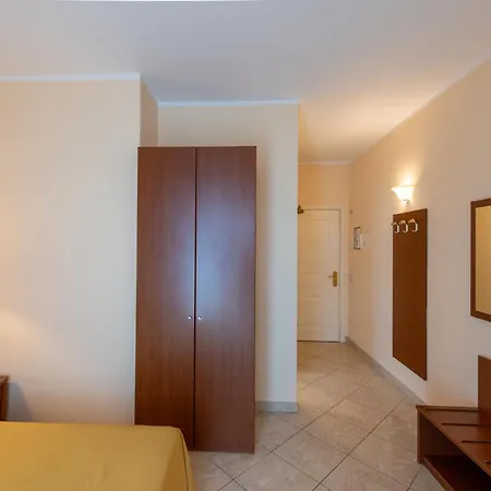 Ambasciata Venice - Atika & Atif Hotel 3*